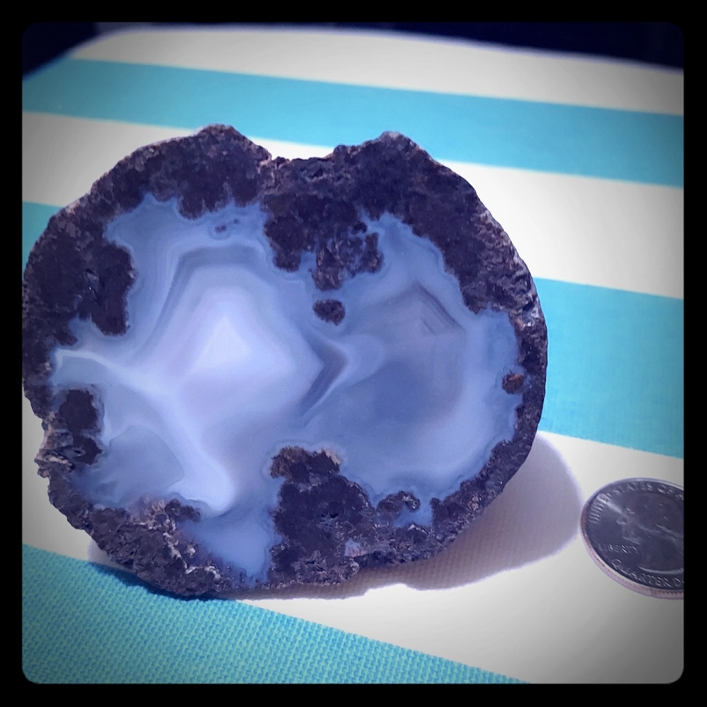 Thunder egg polished geode